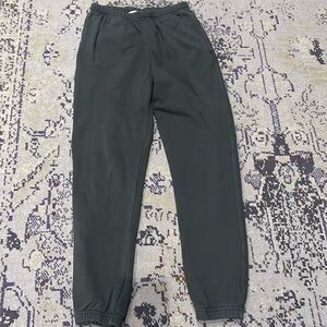 Spiritual gangster, black sweatpants small